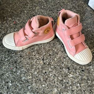 Toddler size 10 Converse Boots
